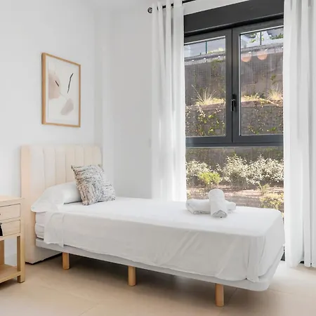 Moderno Apto De 3hab En Higueron Con Vistas Al Mar 아파트 *